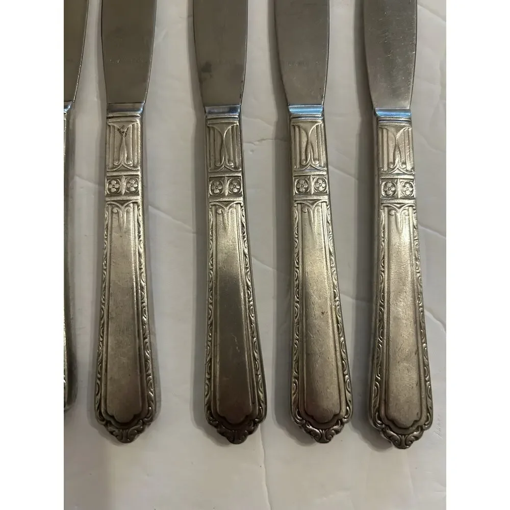 Antique Wallco Sectional A1+ Silver plate Carlton Set (7) Art Deco Grille Knives